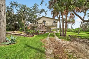 14141 W Boardwalk Ln, Crystal River, FL 34429 - Photo 2