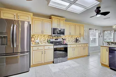 3425 E Saint Andrews Drive, Avon Park, FL 33825 - Photo 12