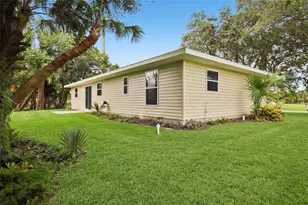 1975 Narranja St, Punta Gorda, FL 33950 - Photo 4