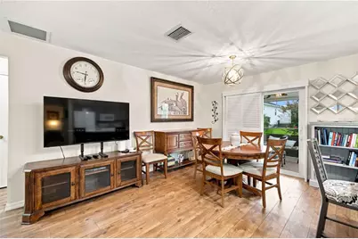 17362 SE 76th Flintlock Terrace, The Villages, FL 32162 - Photo 10