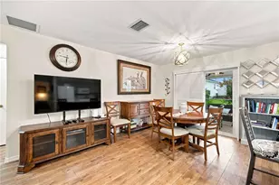 17362 SE 76th Flintlock Terrace, The Villages, FL 32162 - Photo 10
