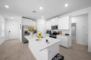 3902 NE 30th Ter, Ocala, FL 34479 - Photo 6