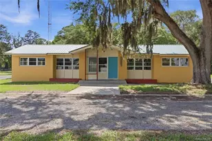 18150 SE Hwy 19, Inglis, FL 34449 - Photo 1