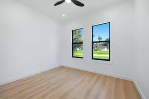 3199 Madagascar Ave, North Port, FL 34286 - Photo 16