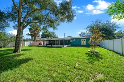 1005 Perkins Street, Leesburg, FL 34748 - Photo 4