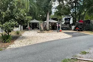 25191 NE 142nd Pl, Fort Mc Coy, FL 32134 - Photo 1
