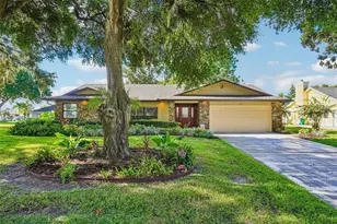 107 Shorewood Ct, Tavares, FL 32778 - Photo 8