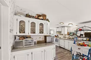 6051 SE 148th Terrace, Morriston, FL 32668 - Photo 14