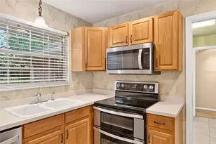 2011 SE 14th Ln, Ocala, FL 34471 - Photo 36