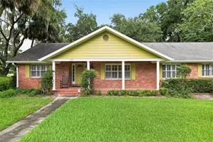 2011 SE 14th Ln, Ocala, FL 34471 - Photo 2