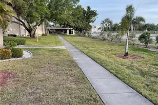 2244 Winkler Ave, Fort Myers, FL 33901 - Photo 6