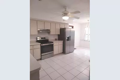 10571 SW 74th Terrace, Ocala, FL 34476 - Photo 2