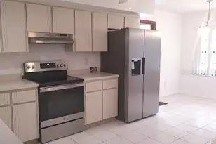 10571 SW 74th Terrace, Ocala, FL 34476 - Photo 2