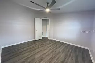 1211 Panama Pl, Lady Lake, FL 32159 - Photo 10