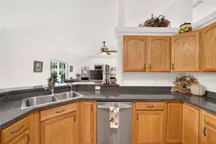 10819 SW 53rd Cir, Ocala, FL 34476 - Photo 24
