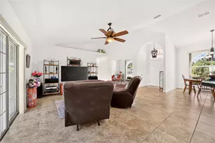 10819 SW 53rd Cir, Ocala, FL 34476 - Photo 12