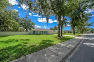 2471 NW 24th Rd, Ocala, FL 34475 - Photo 2