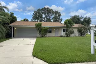 17655 SE 102nd Cir, Summerfield, FL 34491 - Photo 1