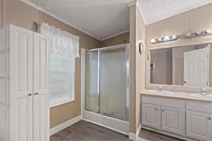 1411 SE State Road 121, Morriston, FL 32668 - Photo 22