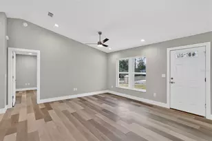 1516 W Pringle Pl, Citrus Springs, FL 34434 - Photo 2