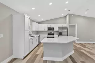1516 W Pringle Pl, Citrus Springs, FL 34434 - Photo 6