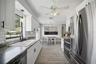 11615 SE 129th Ln, Ocklawaha, FL 32179 - Photo 12