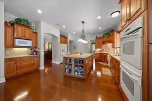 820 SE 36th Ln, Ocala, FL 34471 - Photo 10