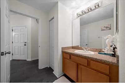 4913 NE 122nd Avenue, Oxford, FL 34484 - Photo 16