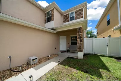 4913 NE 122nd Avenue, Oxford, FL 34484 - Photo 4