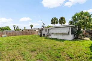 1141 Maybury Dr, Holiday, FL 34691 - Photo 24