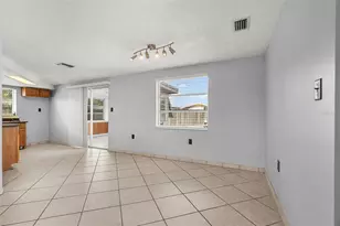 1141 Maybury Dr, Holiday, FL 34691 - Photo 4