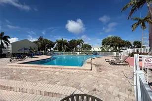 4744 Snook Dr SE, Saint Petersburg, FL 33705 - Photo 26