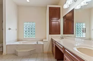 10330 NW 28th Pl, Ocala, FL 34482 - Photo 28