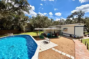 19049 SE 16th Pl, Silver Springs, FL 34488 - Photo 2