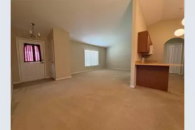 1014 NE 22nd Avenue, Ocala, FL 34470 - Photo 2