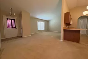 1014 NE 22nd Ave, Ocala, FL 34470 - Photo 2