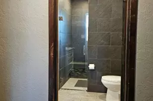 1047 NE 19th St, Ocala, FL 34470 - Photo 6