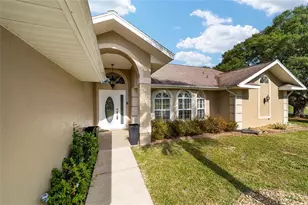 5953 NE 62nd Court Rd, Silver Springs, FL 34488 - Photo 2