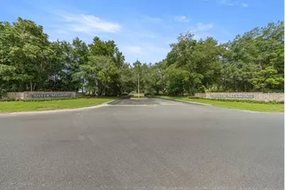 5931 NE 57th Loop, Silver Springs, FL 34488 - Photo 4