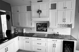 9345 SE 136th Pl, Summerfield, FL 34491 - Photo 4