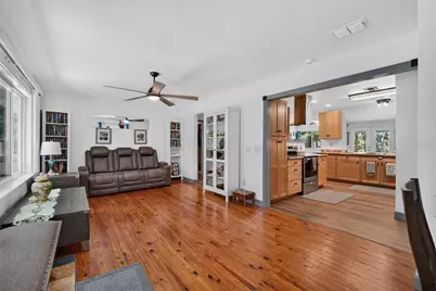 12151 NE 52nd Place Road, Silver Springs, FL 34488 - Photo 6