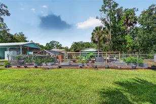 12151 NE 52nd Place Rd, Silver Springs, FL 34488 - Photo 44