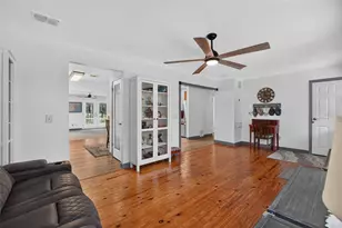 12151 NE 52nd Place Rd, Silver Springs, FL 34488 - Photo 4