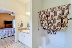 1403 W Schwartz Blvd, Lady Lake, FL 32159 - Photo 24