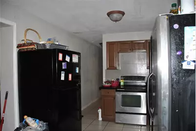 2056 Balfour Circle, Tampa, FL 33619 - Photo 6