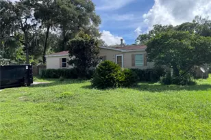 3561 NE 59th Terrace, Silver Springs, FL 34488 - Photo 2