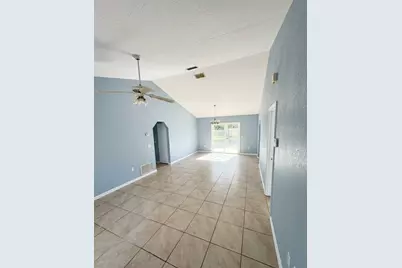 5582 NW 61st Avenue, Ocala, FL 34482 - Photo 2