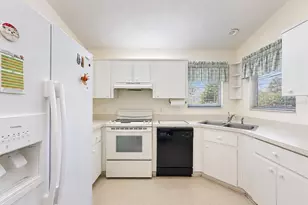 2127 NE 40th Ave, Ocala, FL 34470 - Photo 4