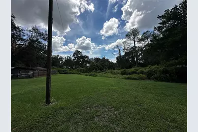 418 N Pine Street, Bronson, FL 32621 - Photo 16