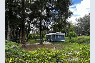 418 N Pine Street, Bronson, FL 32621 - Photo 4